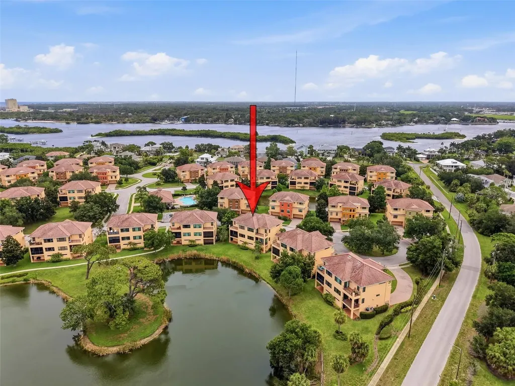 1532 Citrine Trail Tarpon Springs FL 34689