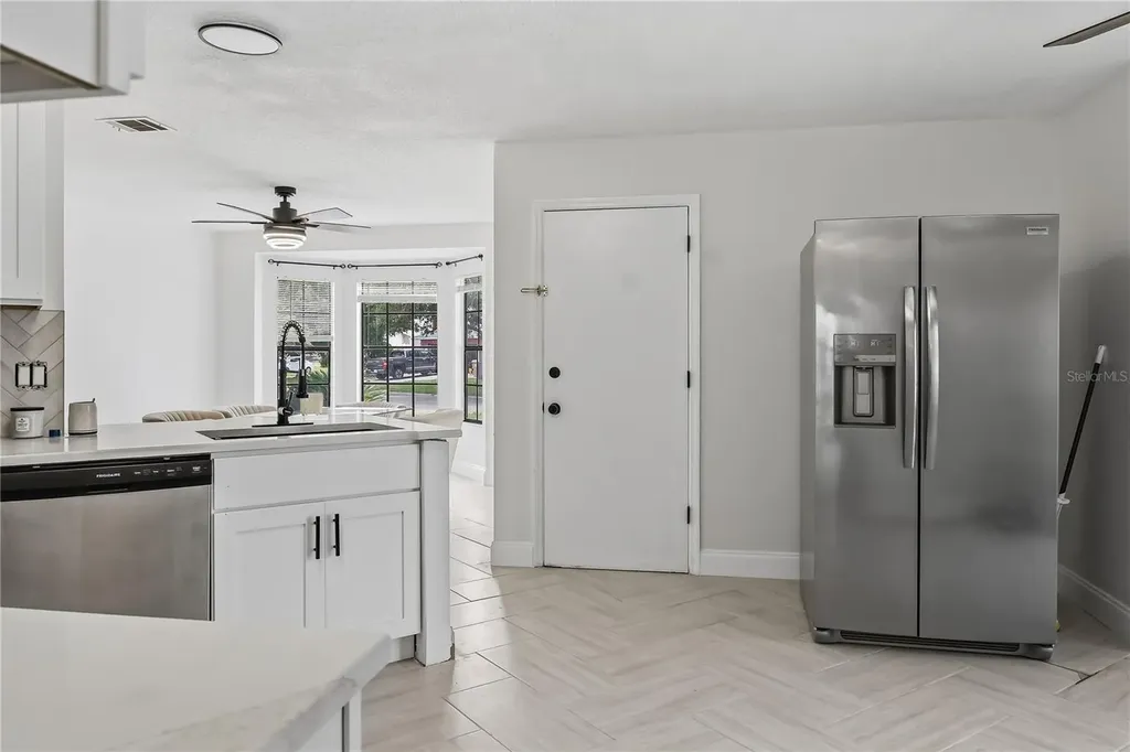 182 Pinewood Circle Kissimmee FL 34743