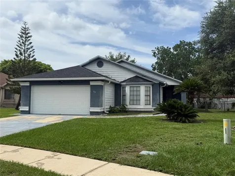 182 Pinewood Circle Kissimmee FL 34743