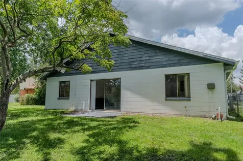 182 Pinewood Circle Kissimmee FL 34743