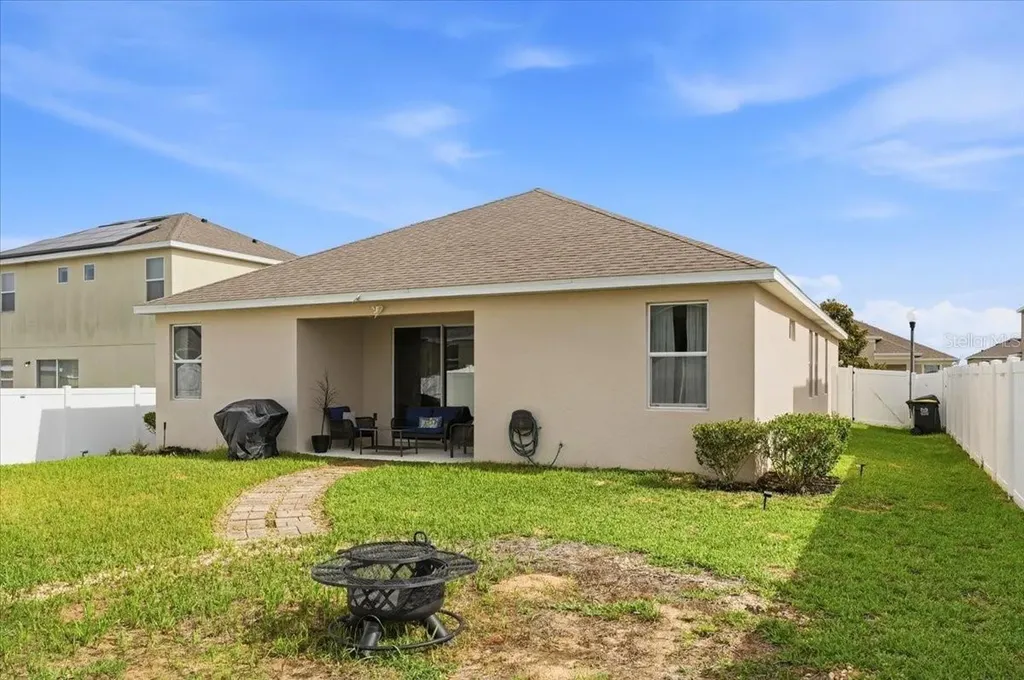 435 Aragosa Drive Davenport FL 33837