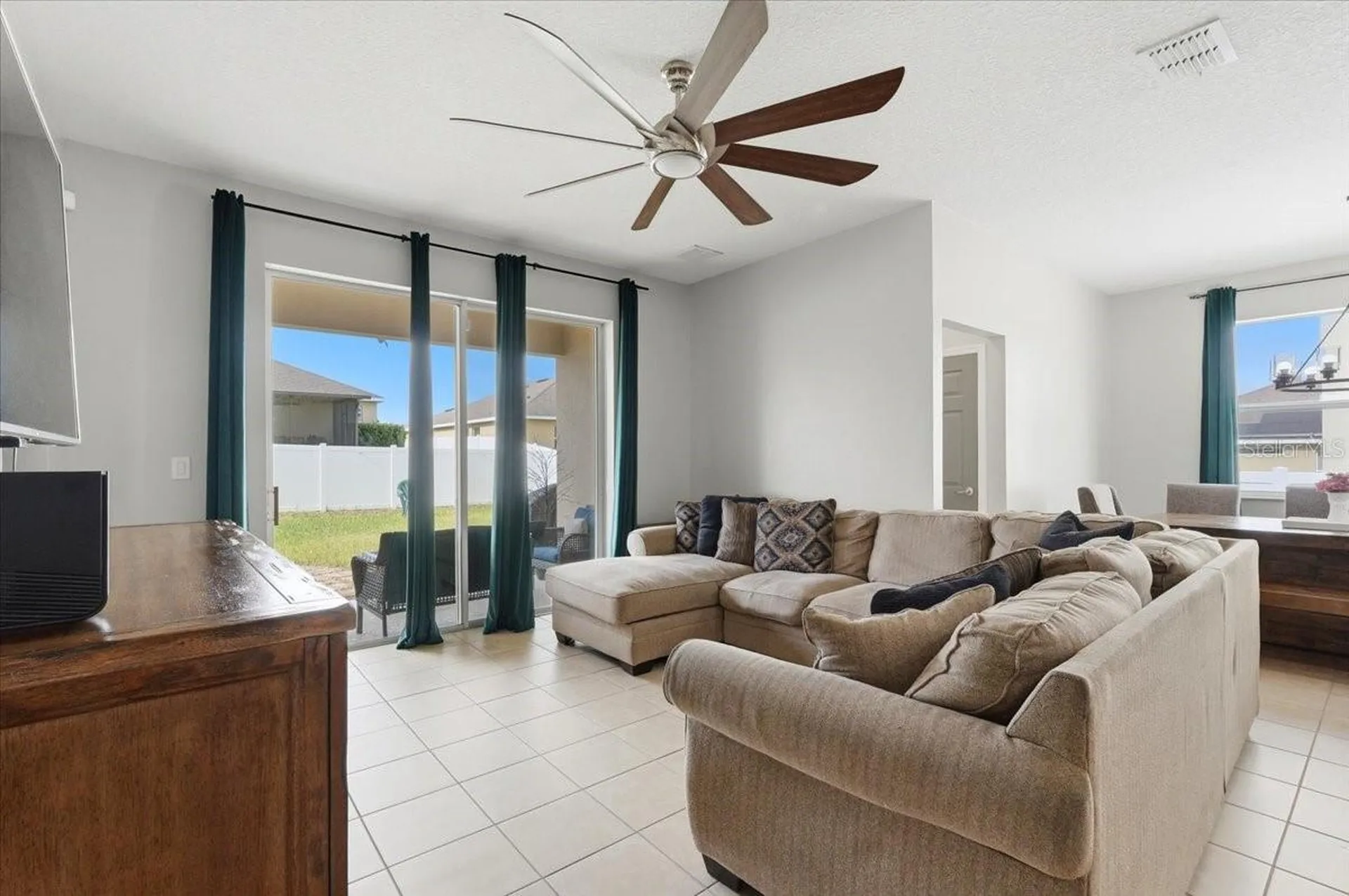 435 Aragosa Drive Davenport FL 33837