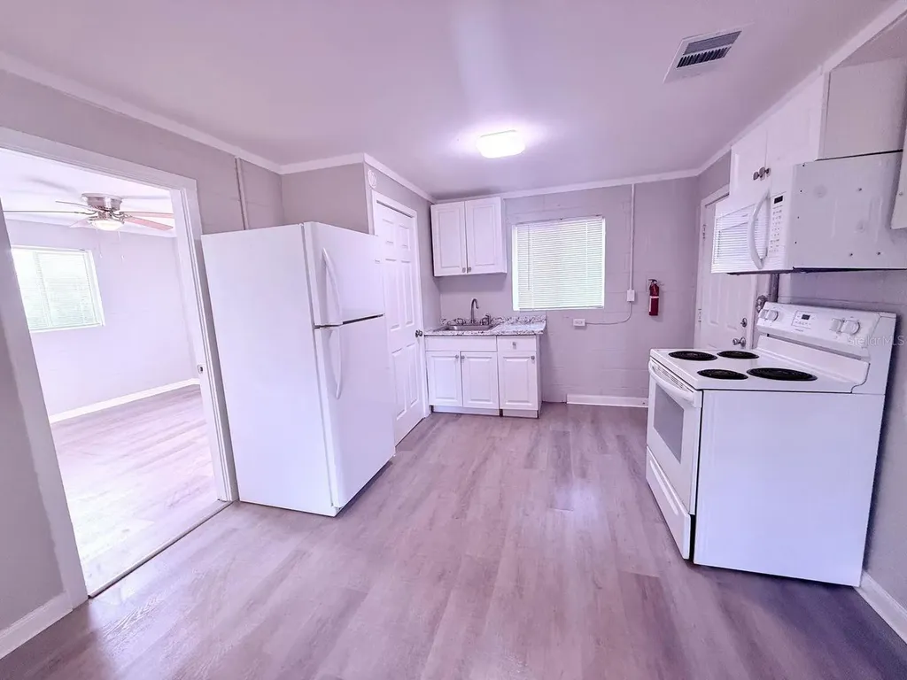 2305 SW 2nd Street Ocala FL 34471