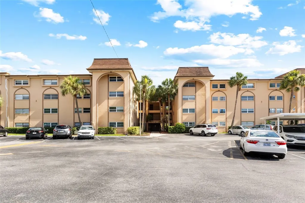 2525 W Bay Drive Largo FL 33770