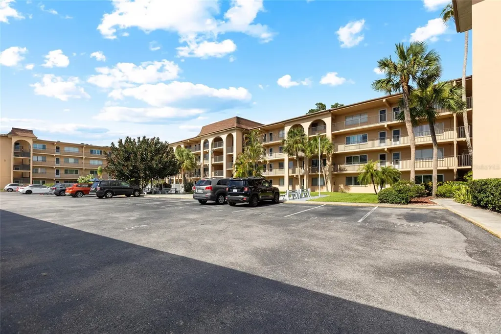 2525 W Bay Drive Largo FL 33770