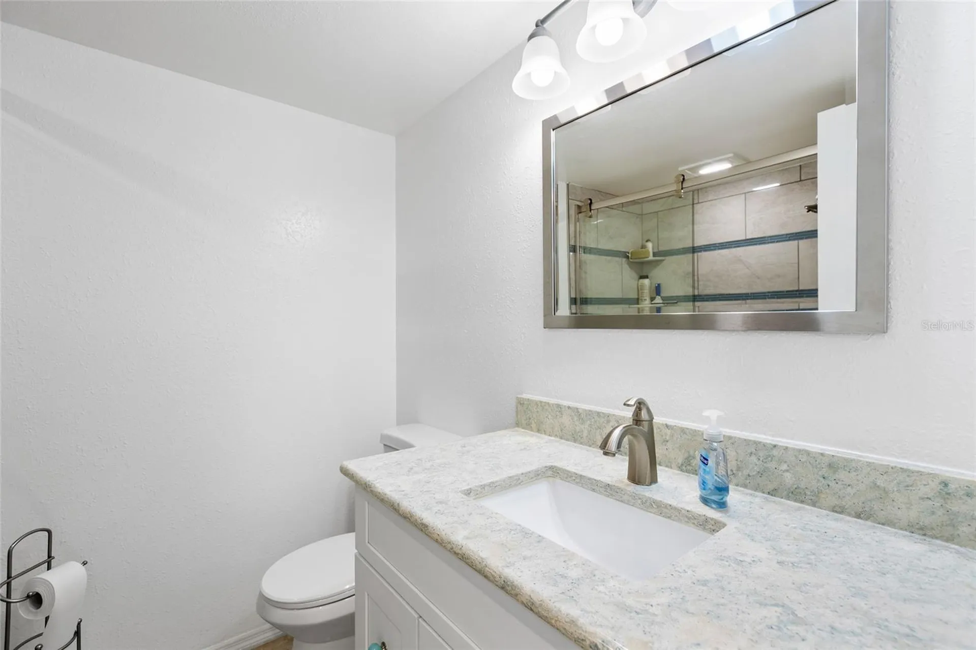 2525 W Bay Drive Largo FL 33770