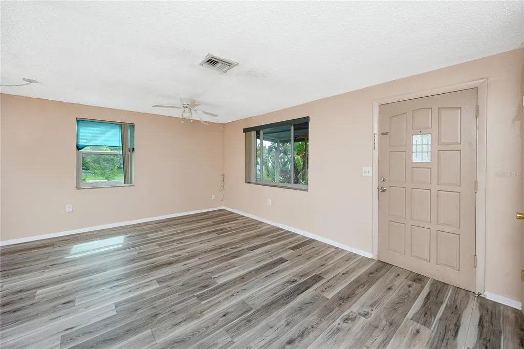 10010 62nd Street N Pinellas Park FL 33782