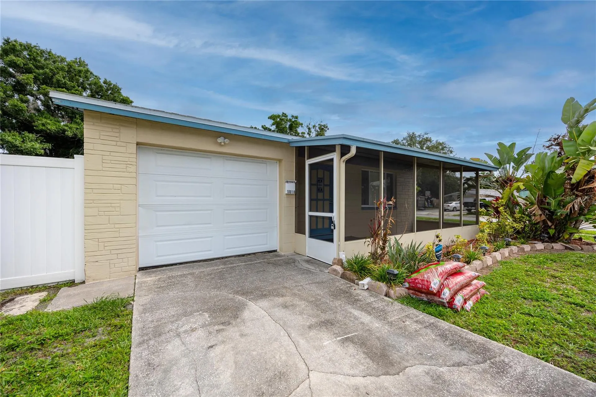 10010 62nd Street N Pinellas Park FL 33782