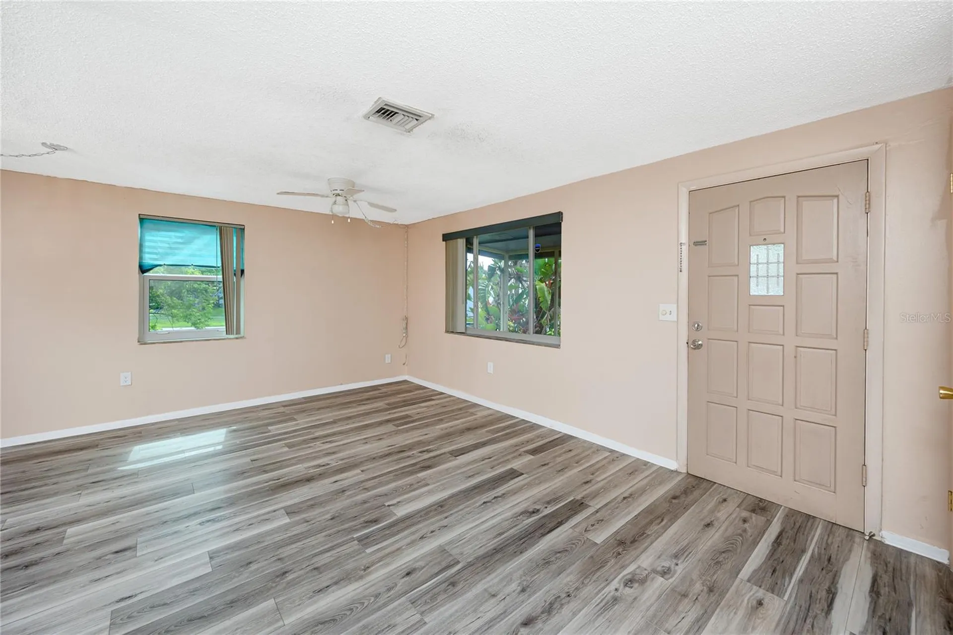 10010 62nd Street N Pinellas Park FL 33782
