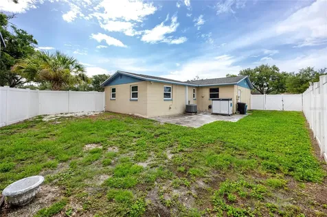 10010 62nd Street N Pinellas Park FL 33782