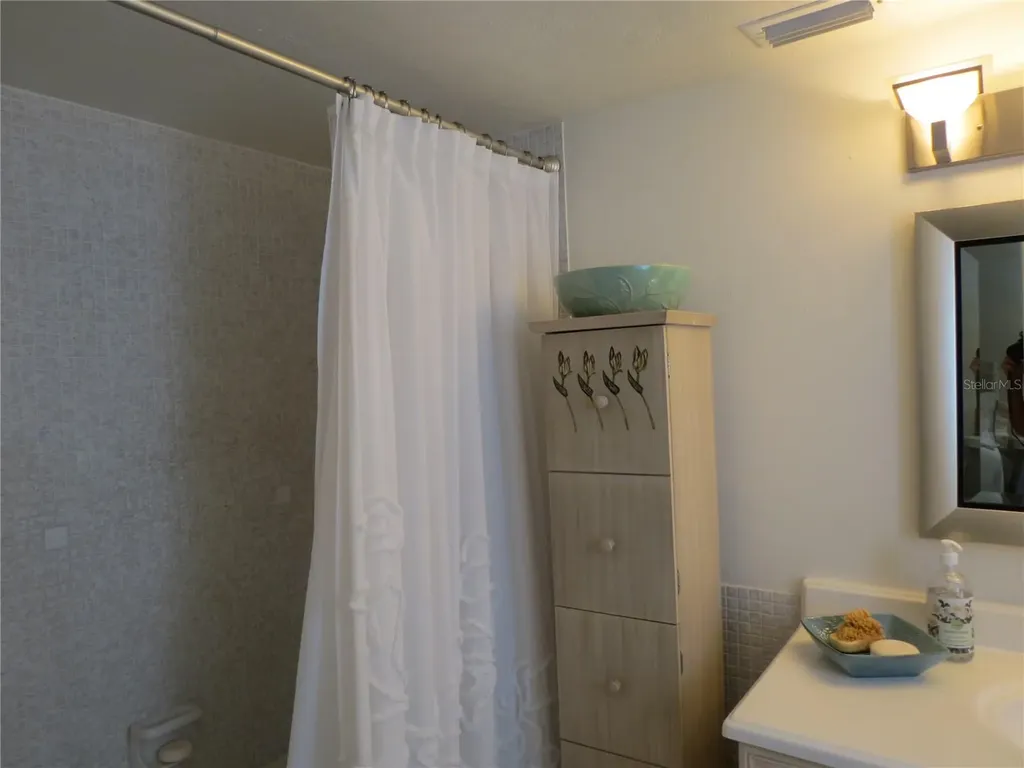 615 S Palm Avenue Sarasota FL 34236