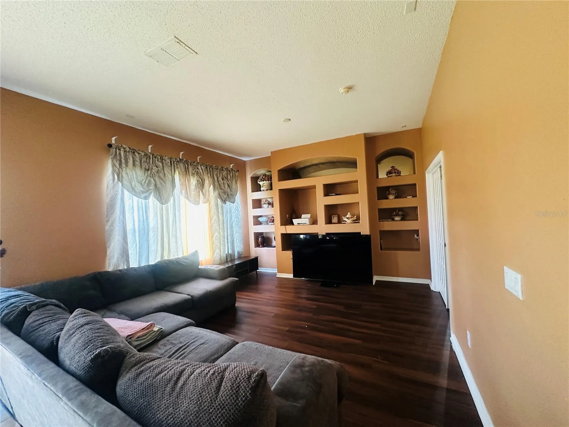 2530 Sand Arbor Circle Orlando FL 32824