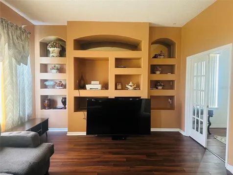 2530 Sand Arbor Circle Orlando FL 32824