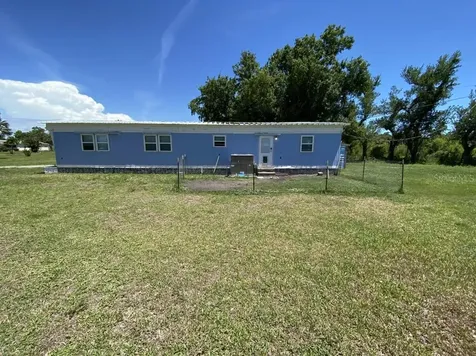 8321 Bayside Avenue Englewood FL 34224