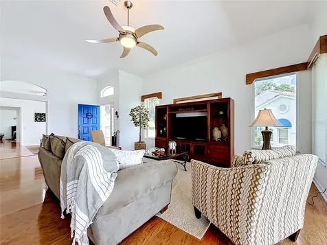 6042 Topsail Road Lady Lake FL 32159