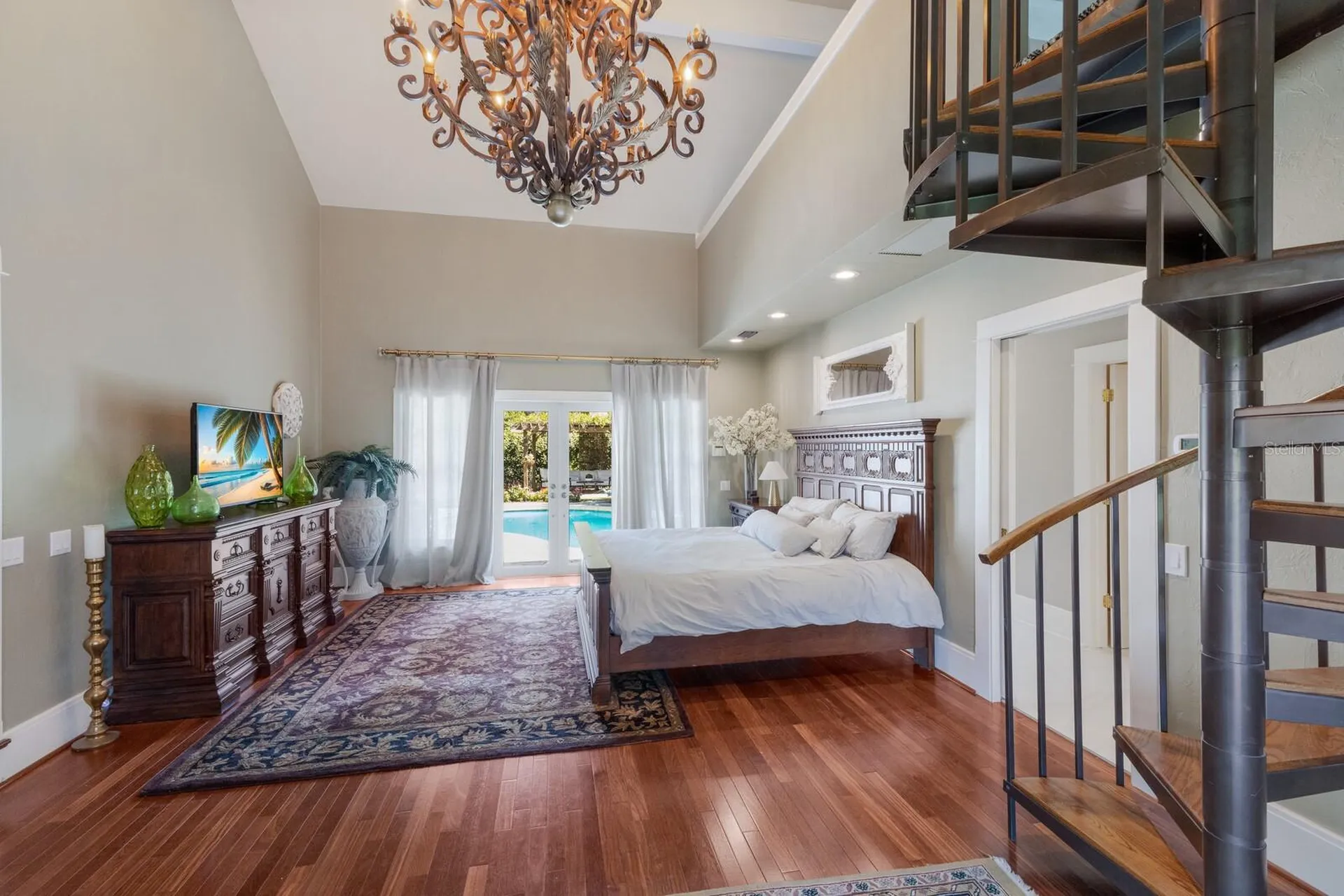 1829 Bougainvillea Street Sarasota FL 34239