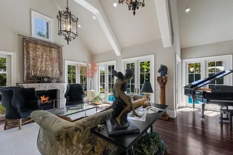 1829 Bougainvillea Street Sarasota FL 34239
