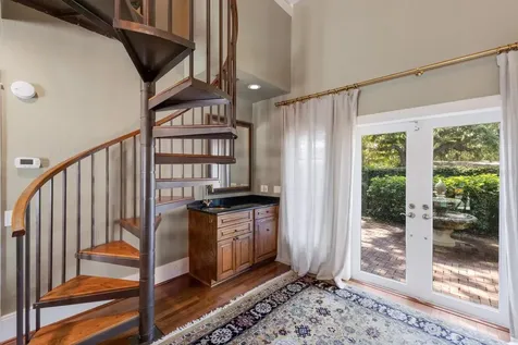 1829 Bougainvillea Street Sarasota FL 34239