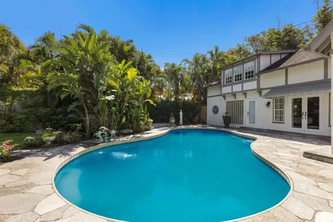 1829 Bougainvillea Street Sarasota FL 34239