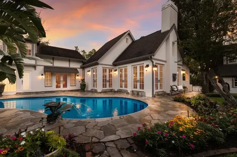 1829 Bougainvillea Street Sarasota FL 34239