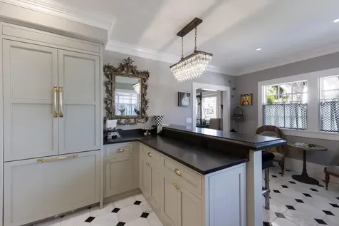 1829 Bougainvillea Street Sarasota FL 34239