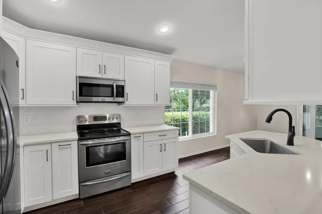 16002 Robey Court Tampa FL 33647