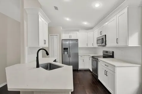 16002 Robey Court Tampa FL 33647