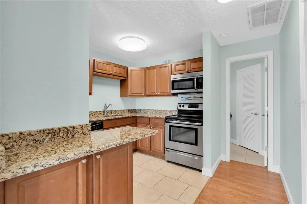 4858 Coquina Key Drive SE St Petersburg FL 33705