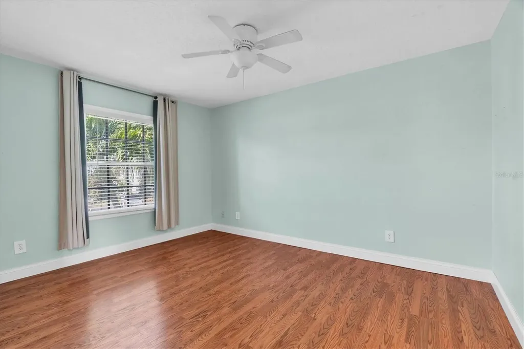 4858 Coquina Key Drive SE St Petersburg FL 33705