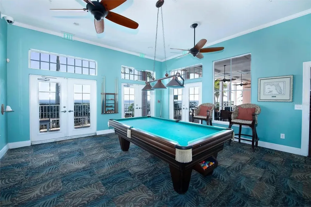 4858 Coquina Key Drive SE St Petersburg FL 33705