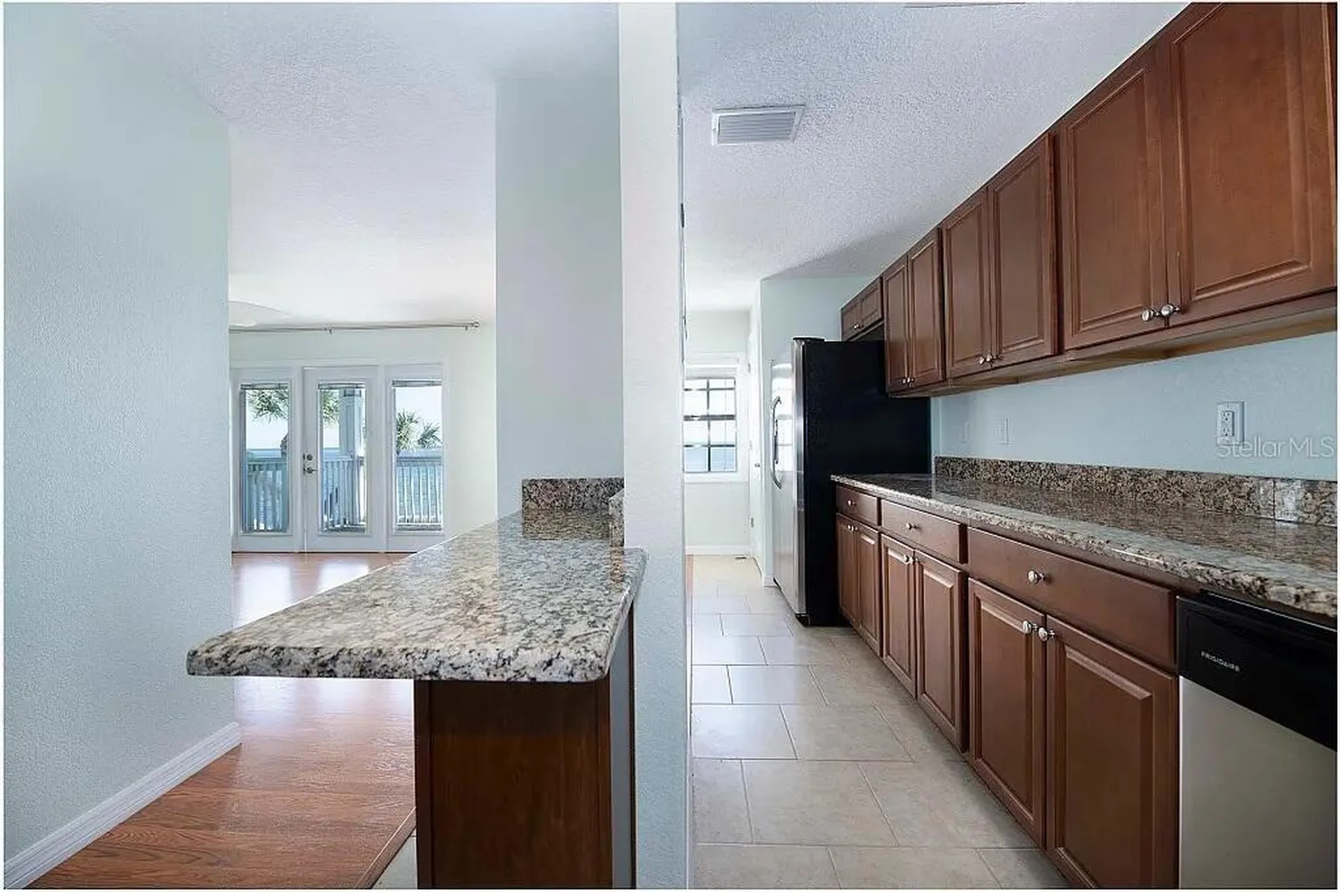 4858 Coquina Key Drive SE St Petersburg FL 33705