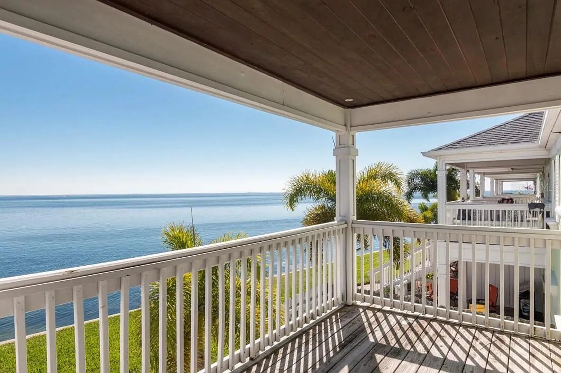 4858 Coquina Key Drive SE St Petersburg FL 33705