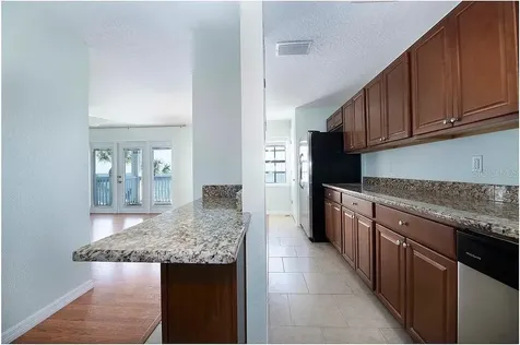 4858 Coquina Key Drive SE St Petersburg FL 33705