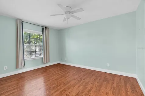 4858 Coquina Key Drive SE St Petersburg FL 33705