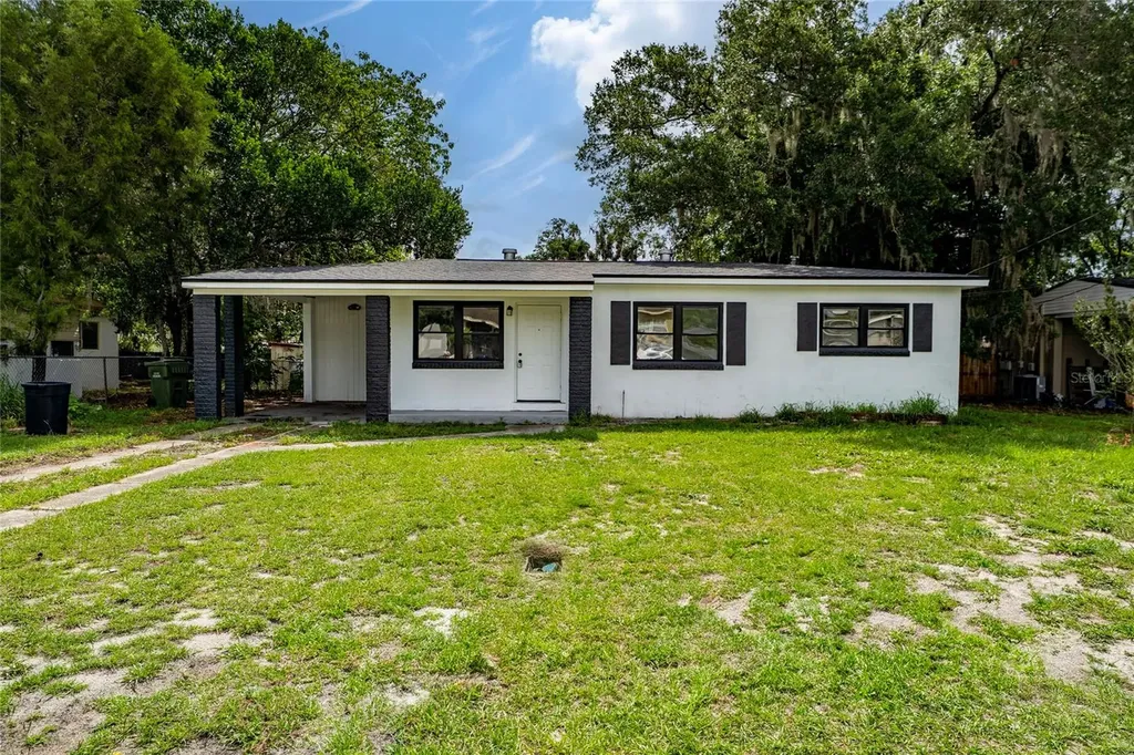1010 Newman Drive Leesburg FL 34748