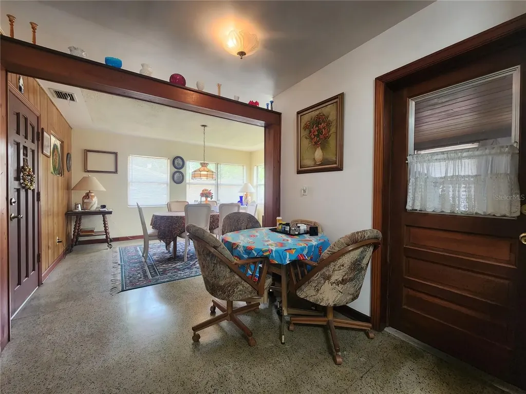 1604 28th Street W Bradenton FL 34205