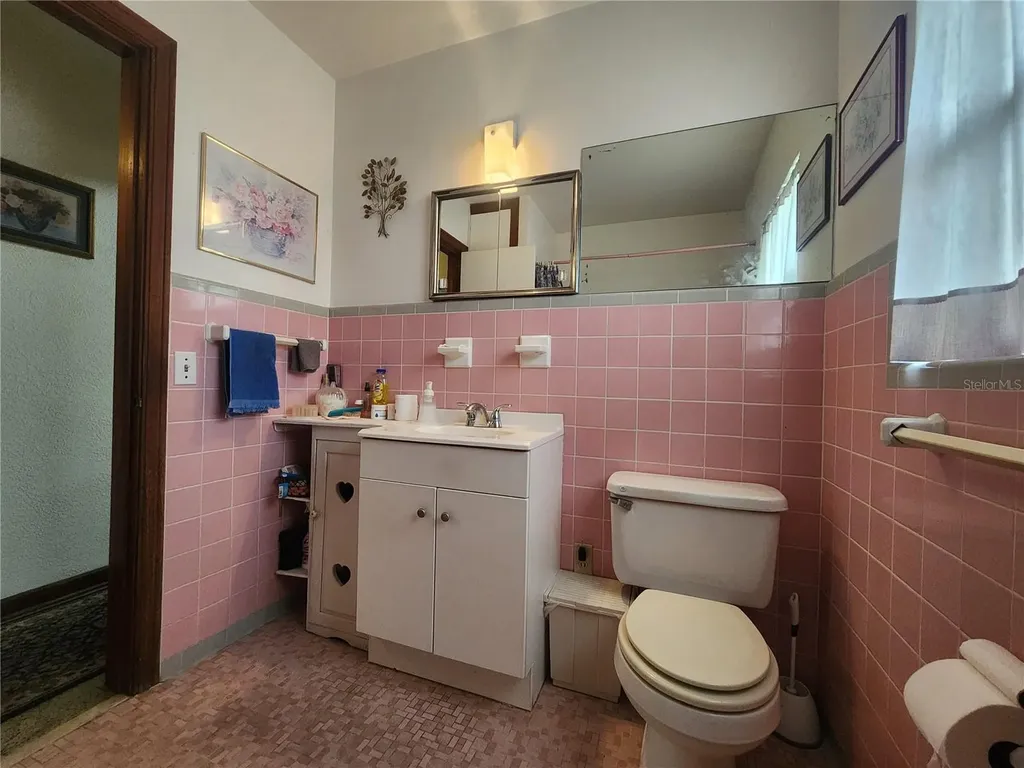 1604 28th Street W Bradenton FL 34205