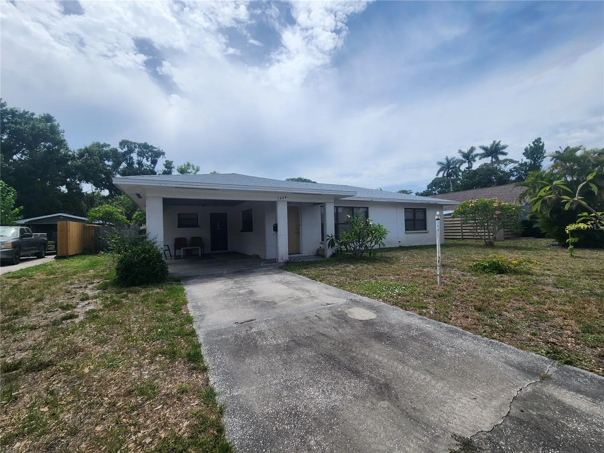 1604 28th Street W Bradenton FL 34205