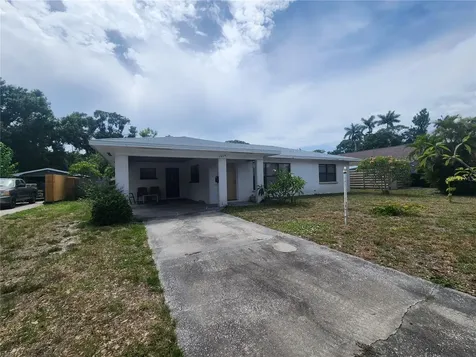 1604 28th Street W Bradenton FL 34205