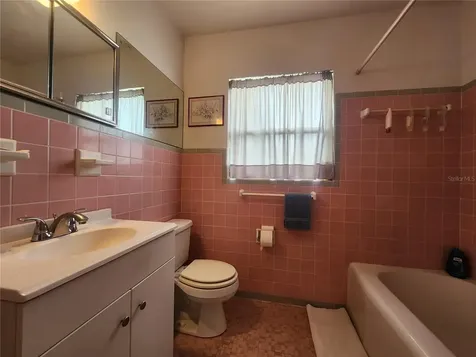 1604 28th Street W Bradenton FL 34205