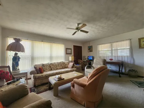1604 28th Street W Bradenton FL 34205