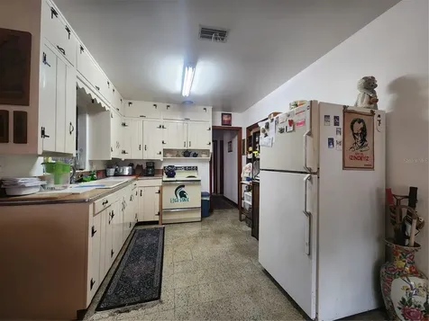 1604 28th Street W Bradenton FL 34205