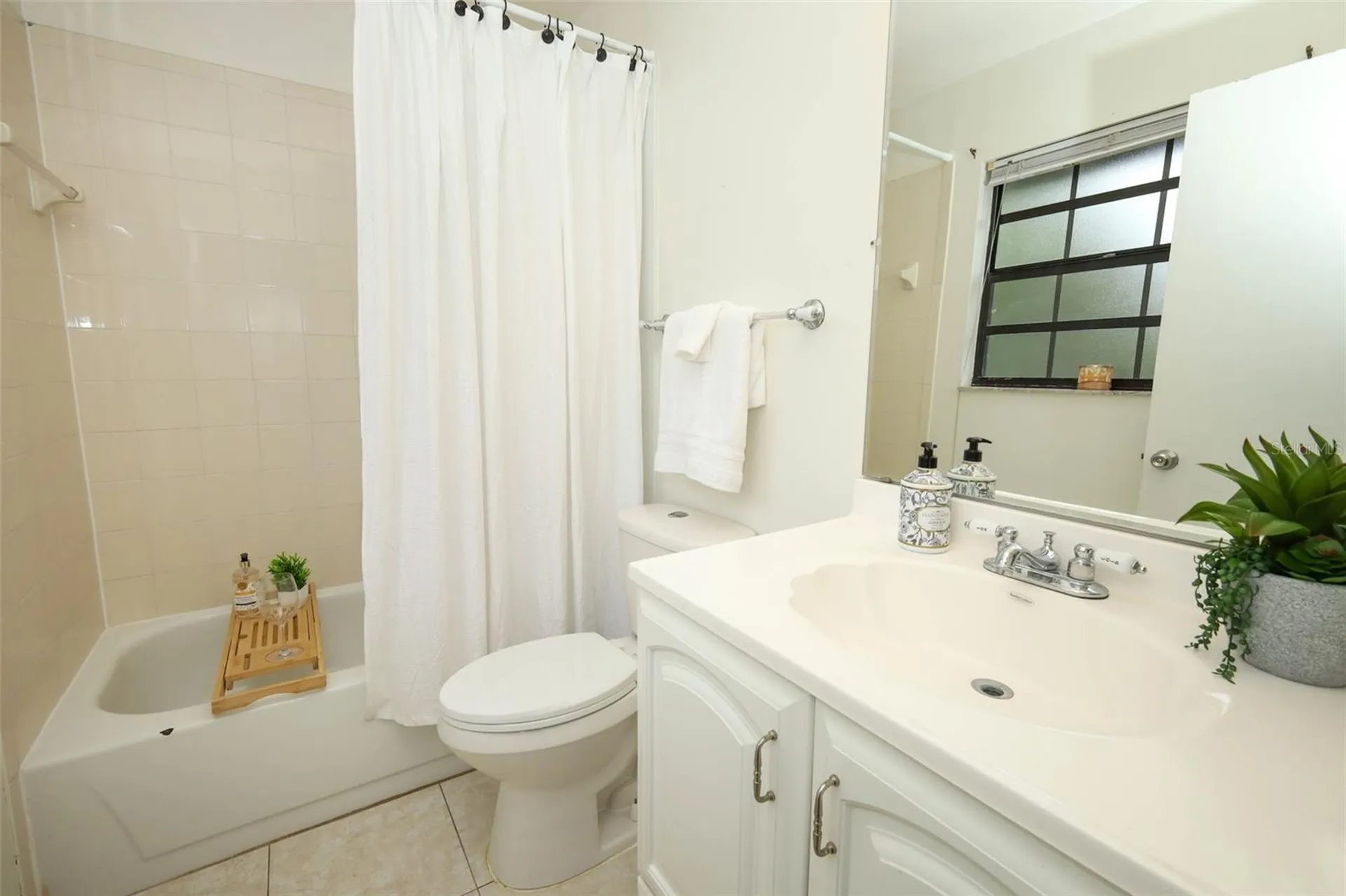 2628 Graduate Court Orlando FL 32826