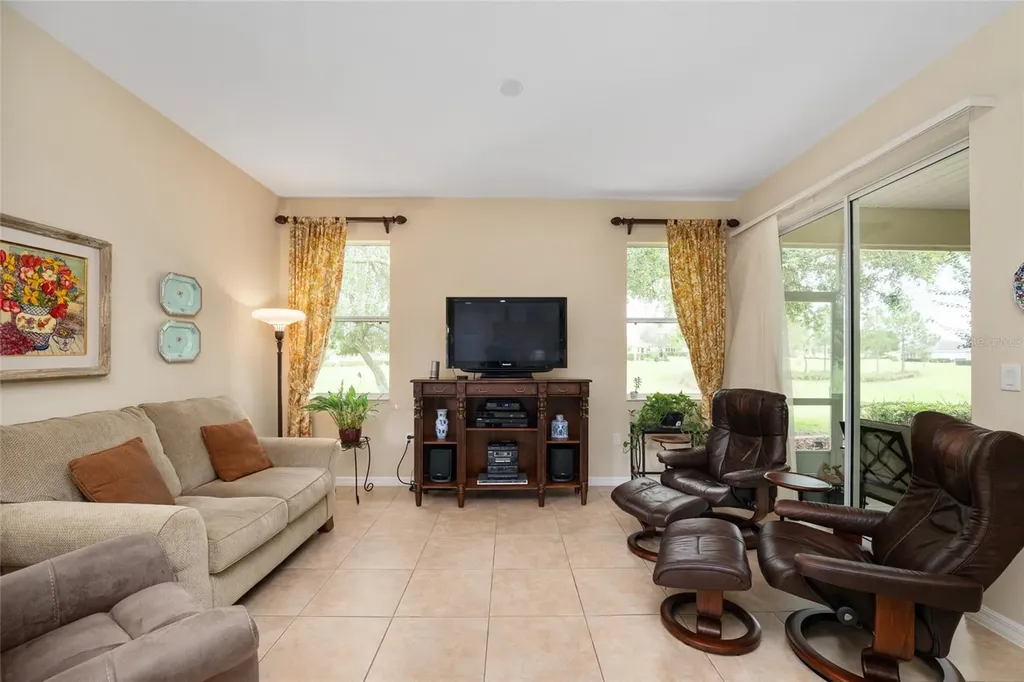 9274 SW 94th Loop Ocala FL 34481