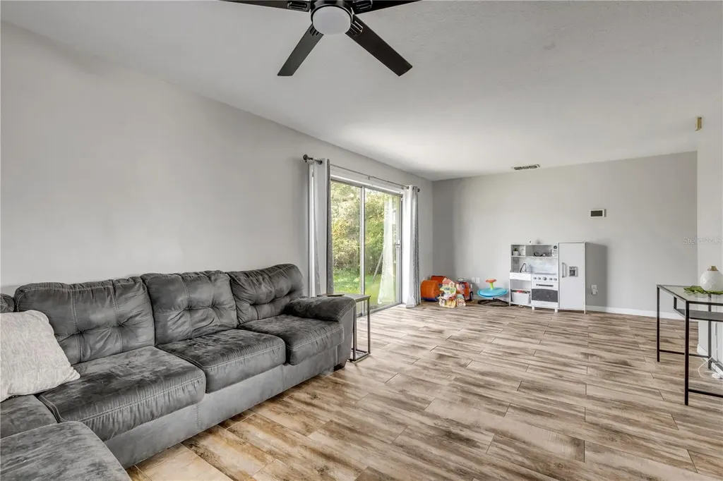 2550 Vespero Street Deltona FL 32738