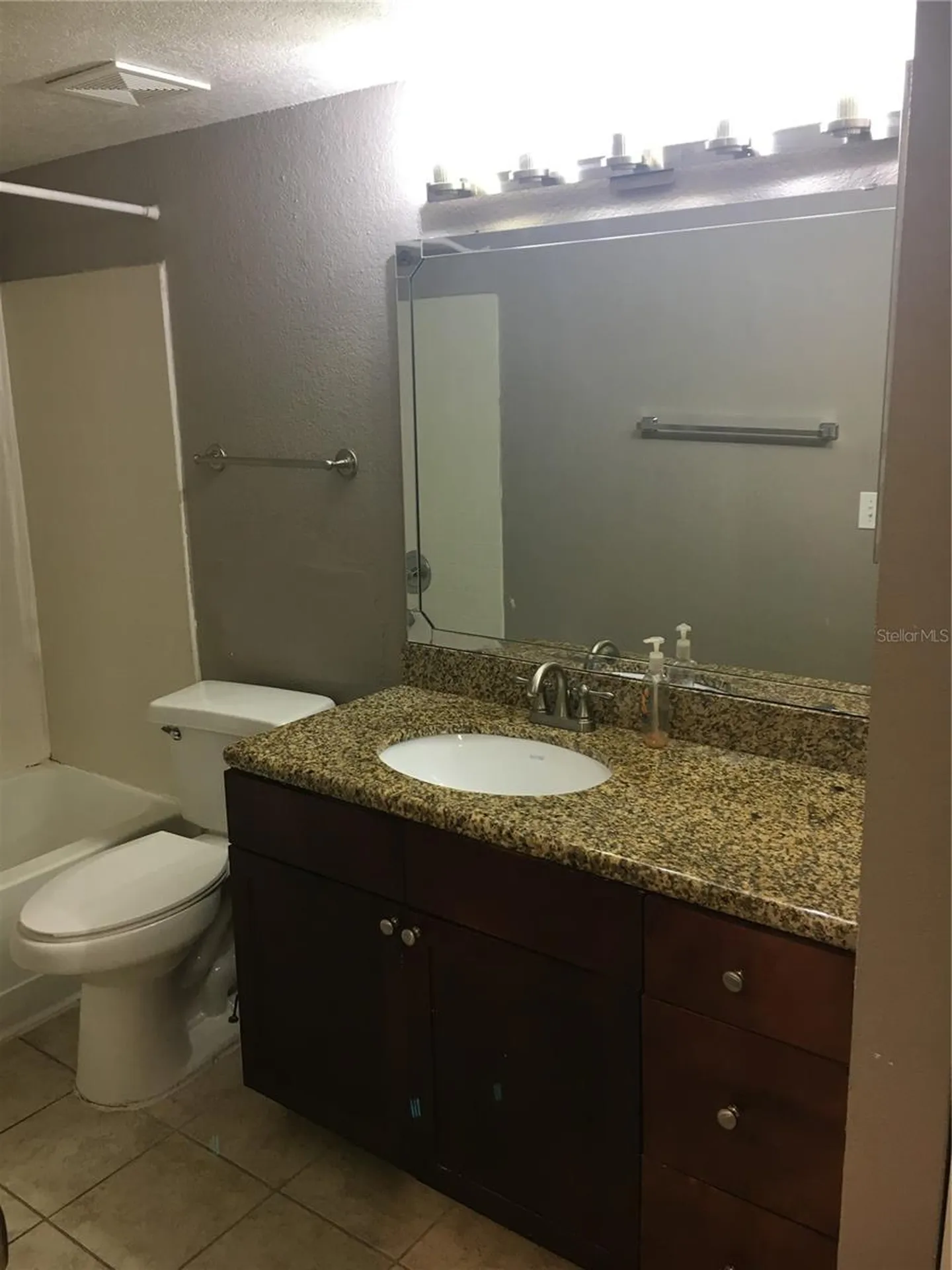 5112 Conroy Road Orlando FL 32811