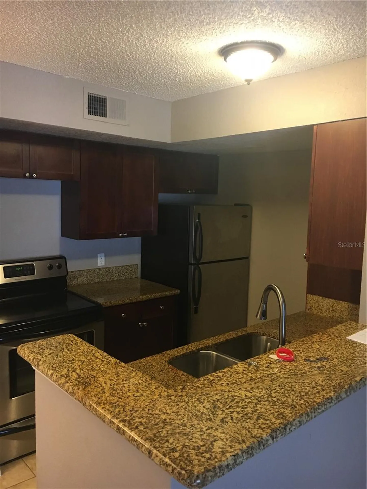 5112 Conroy Road Orlando FL 32811