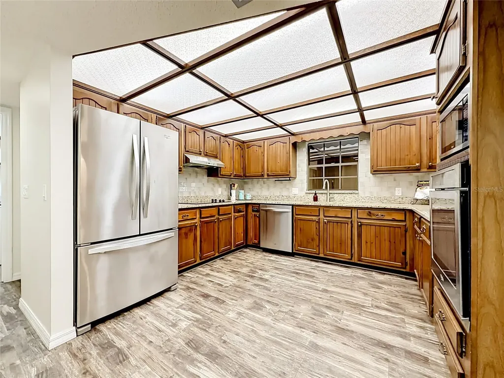 900 NE 165th Street Citra FL 32113