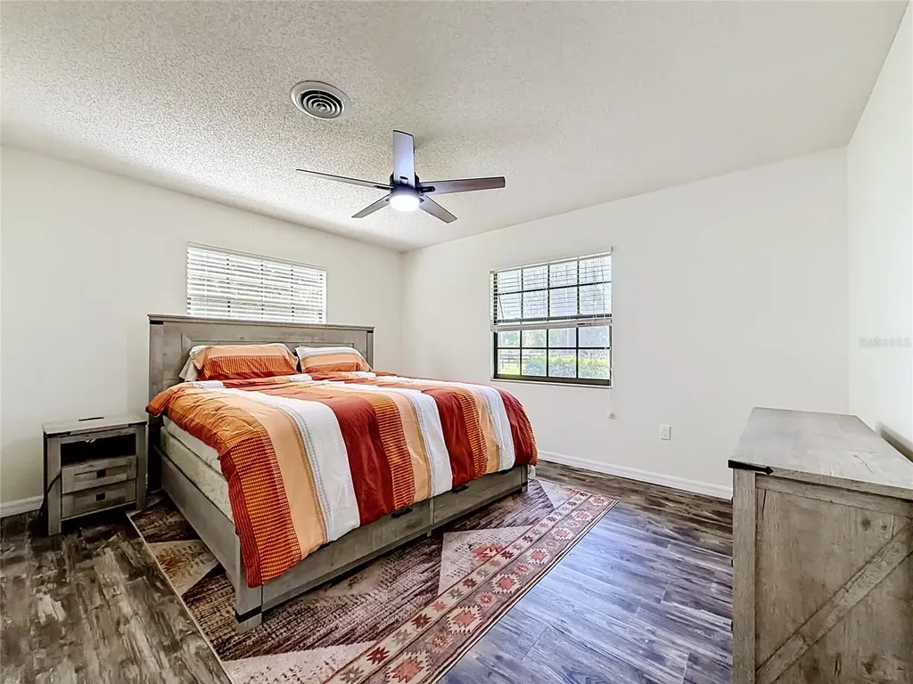 900 NE 165th Street Citra FL 32113
