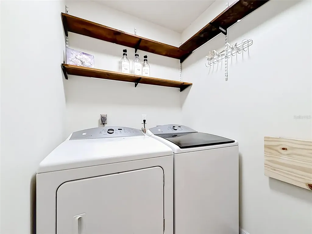 900 NE 165th Street Citra FL 32113